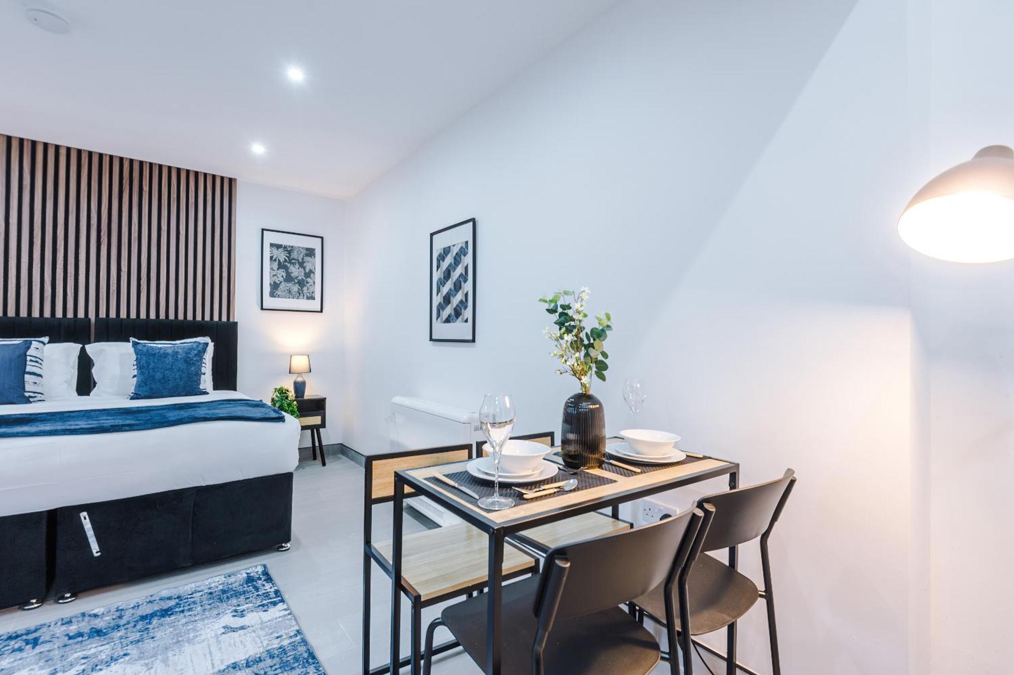 Comfort Style Brand New Selly Oaks Apartment Birmingham Exterior photo